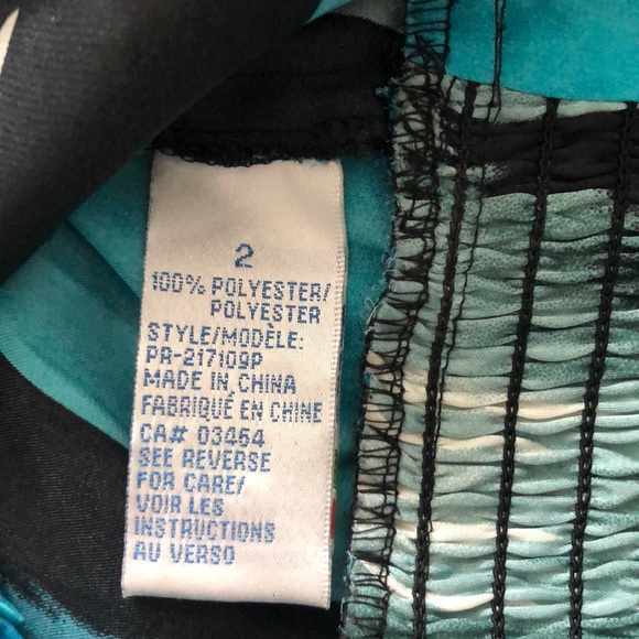 Sleeveless Cowl neck blouse Sz 2 - Picture 4 of 5